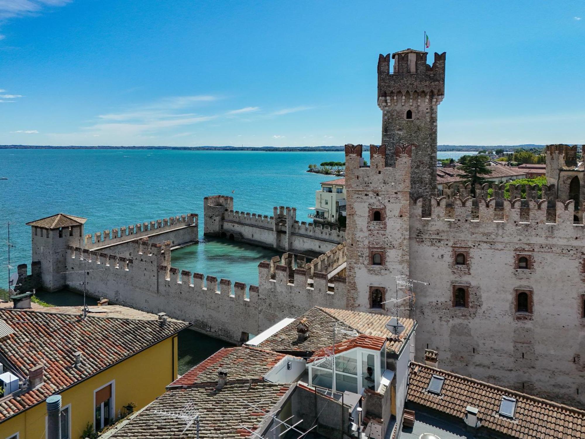 Locanda Carolina Callas Sirmione Zewnętrze zdjęcie